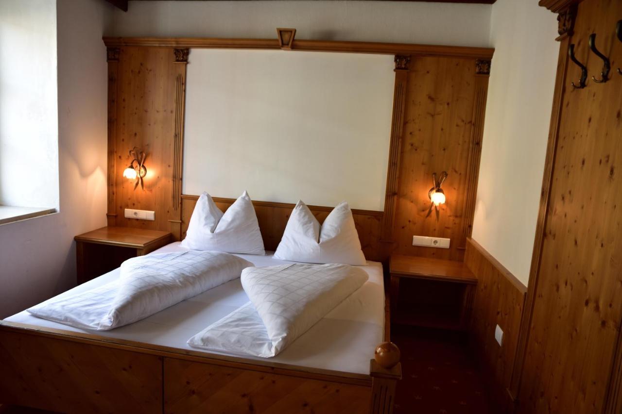 Hotel Krone Brunico Exterior photo