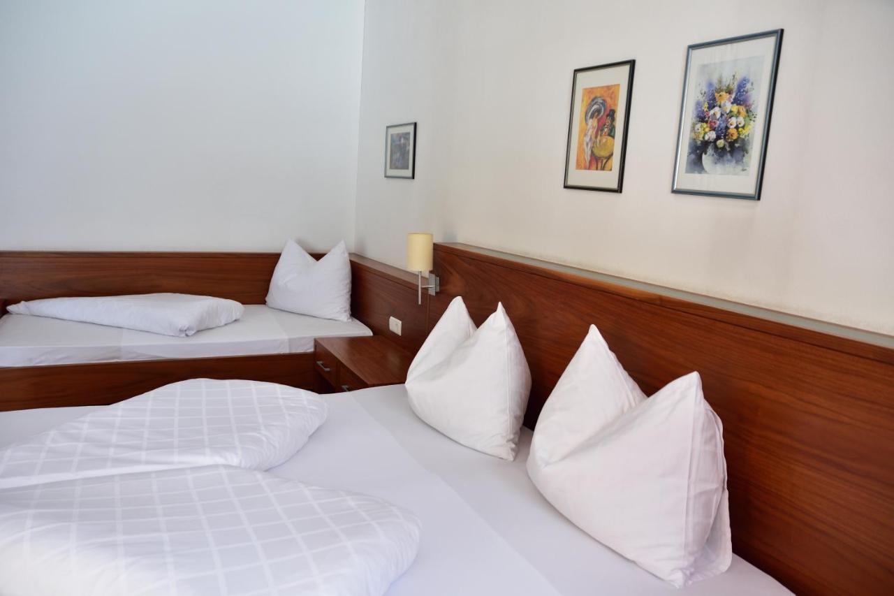 Hotel Krone Brunico Exterior photo