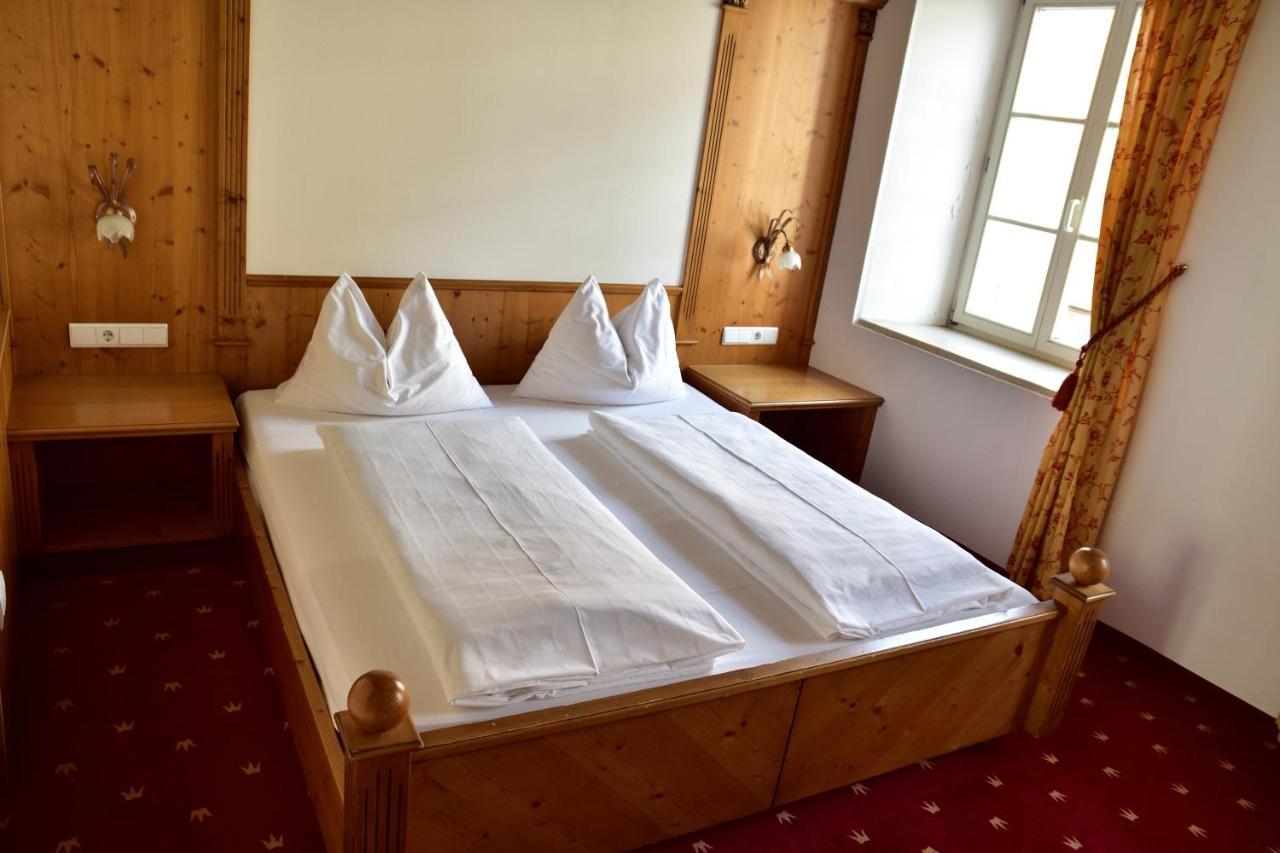 Hotel Krone Brunico Exterior photo