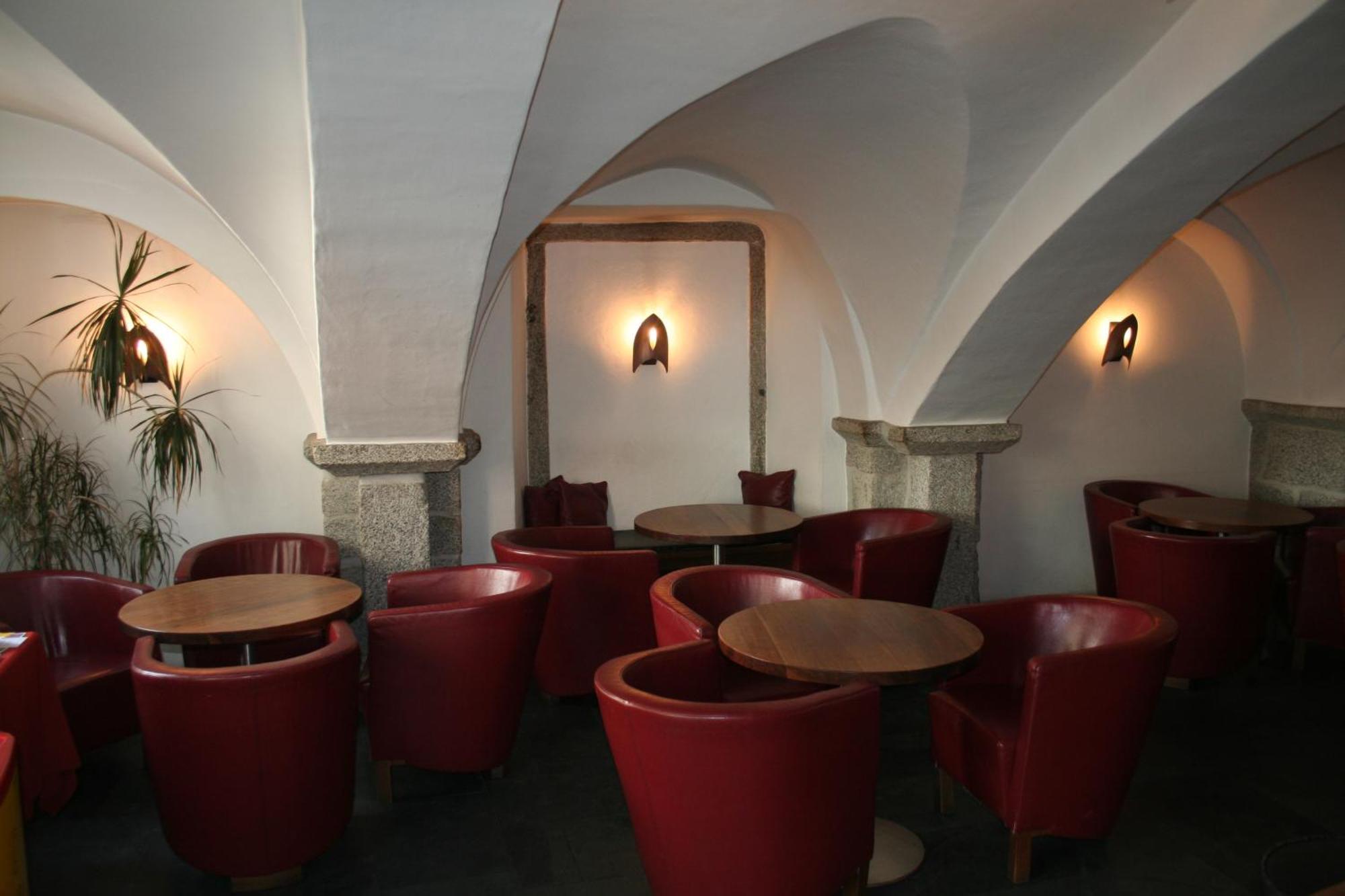 Hotel Krone Brunico Exterior photo
